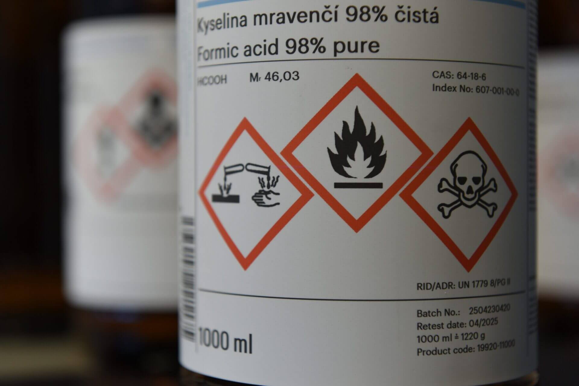 Chemical Inert Label GHS Labels for Chemical Safety and Regulatory Compliance
